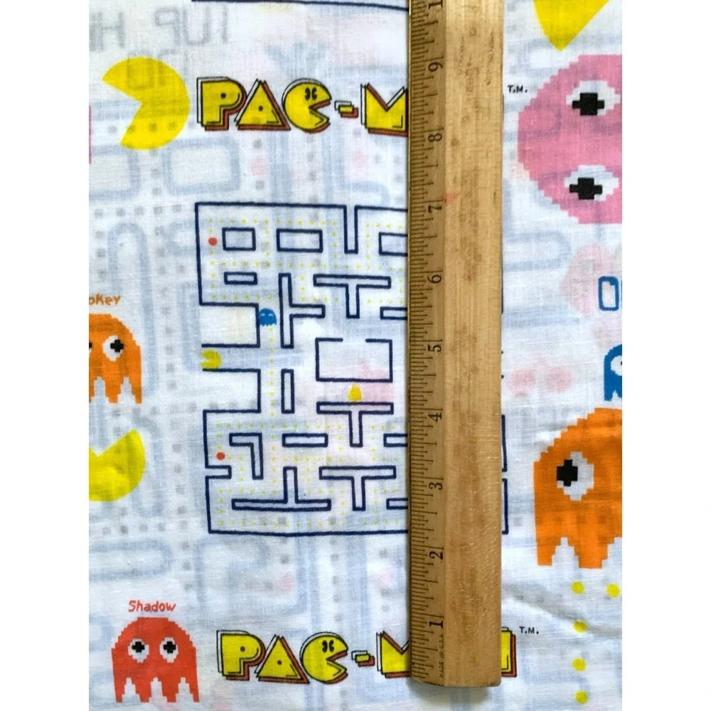 Pac-Man 2-Print Maze Design Long Curtain Panel 128